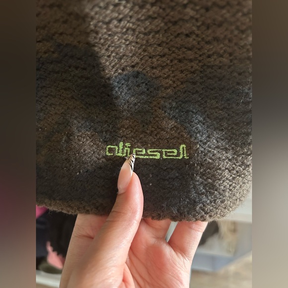 Wool Diesel Sweater with tags (size small) - Picture 4 of 5